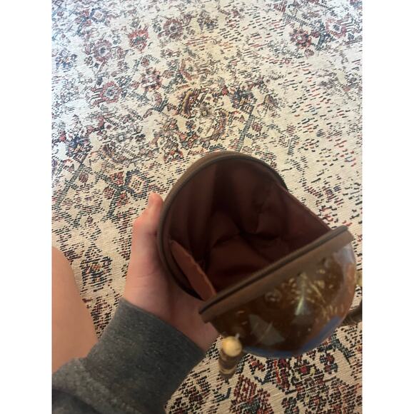 Vintage Handmade Coconut Shell Purse Hawaii Aloha, Unique Style, Beaded Handle - Picture 3 of 3